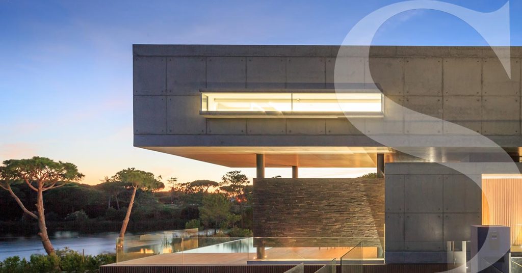 Strategies for Maintaining Value in Algarve's Ultra-High-Net-Worth Real Estate Sector