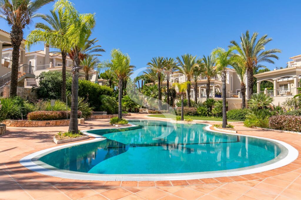 Villa-for-sale-in-Quinta do lago 4 bedroom villa Seabreeze